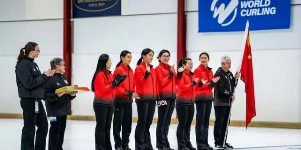 MK体育官方入口-中国女子冰壶青年队时隔八年再获铜牌！上海班底闪耀世青赛